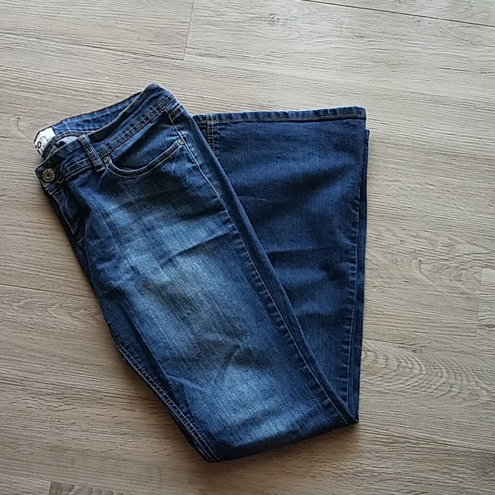 SO blue denim jeans